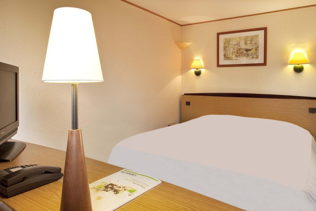 Campanile Prime - Nimes Centre Hotel Luaran gambar